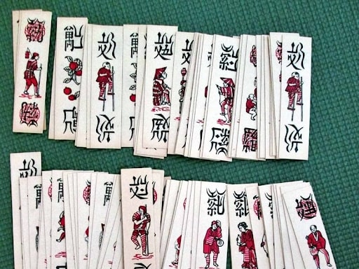 Cách chơi bài tổ tôm chi tiết dành cho người mới bắt đầu